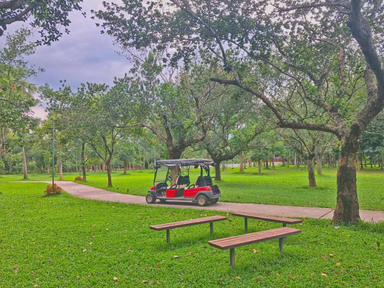 Sarah Resort Gazipur Экстерьер фото