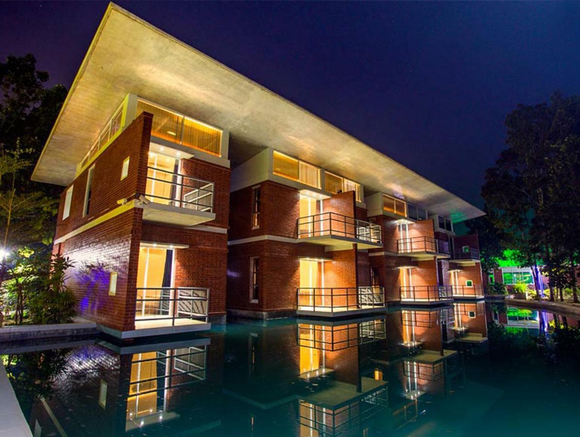 Sarah Resort Gazipur Экстерьер фото