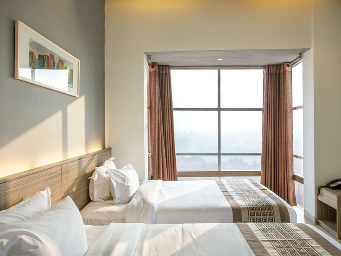 Sarah Resort Gazipur Экстерьер фото