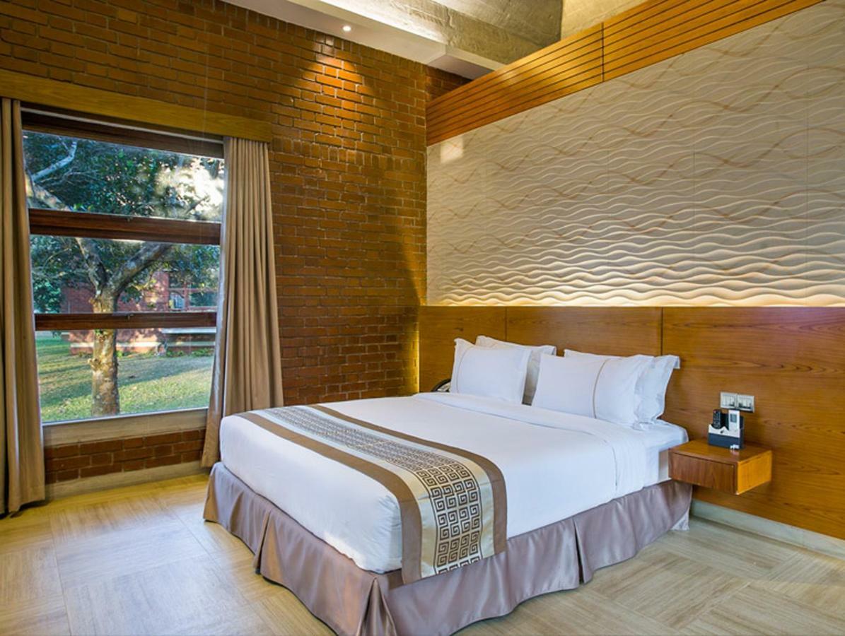 Sarah Resort Gazipur Экстерьер фото