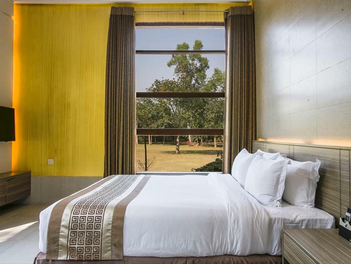 Sarah Resort Gazipur Экстерьер фото
