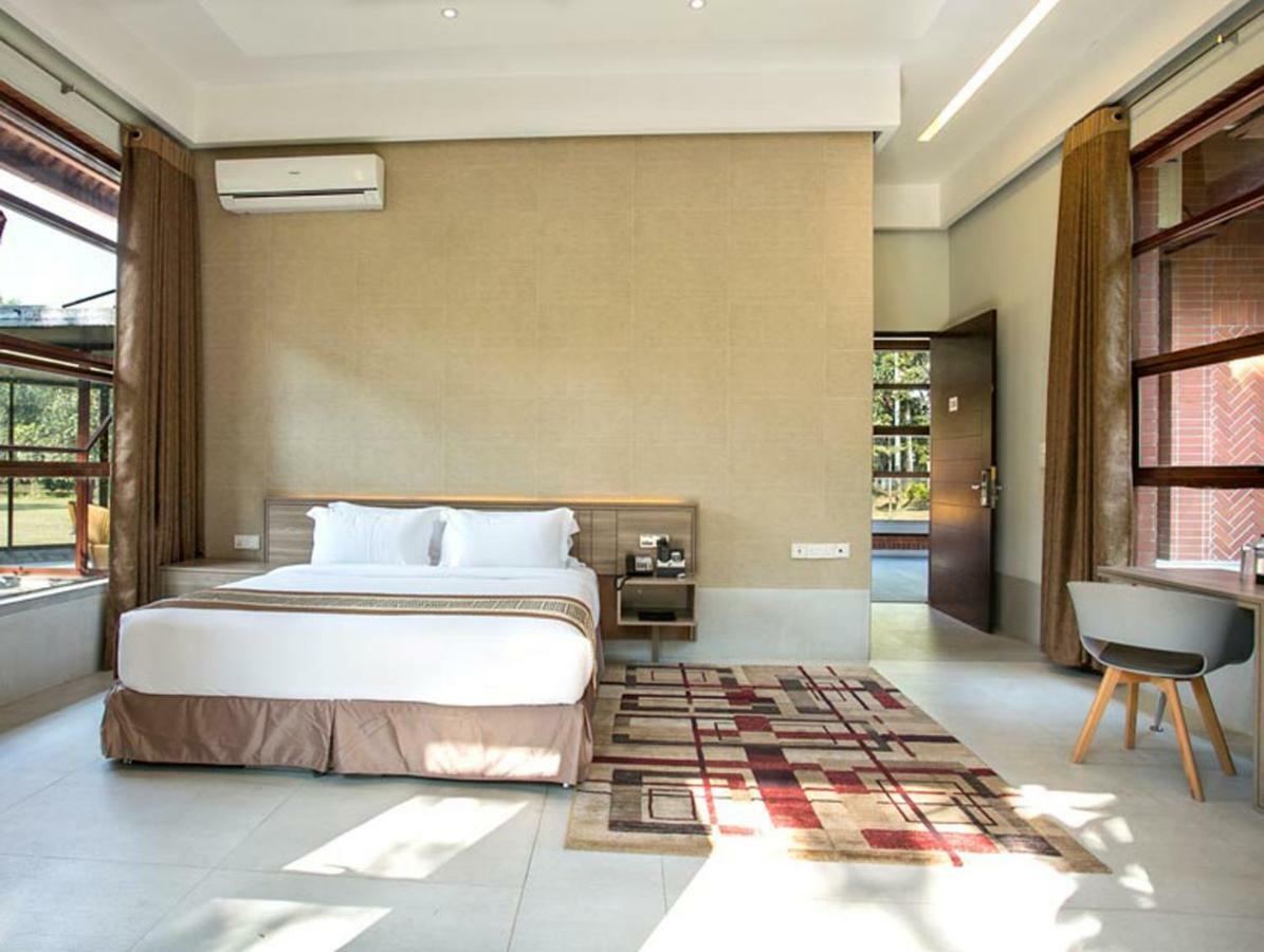 Sarah Resort Gazipur Экстерьер фото
